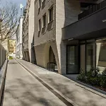 Nowoczesny Apartament Very Berry W Poznaniu Z Parkingiem I Biurkiem By Noclegi Renters