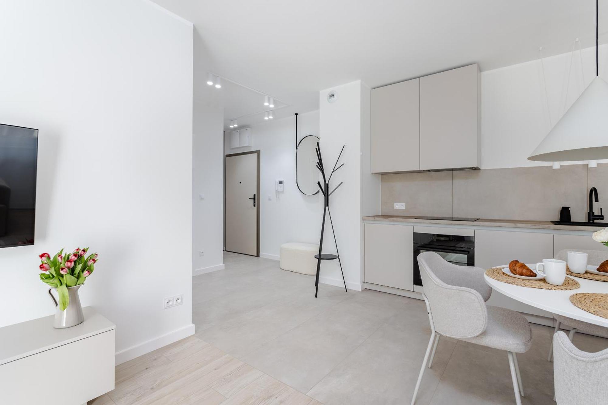 Apartamento Nowoczesny Very Berry W Poznaniu Z Parkingiem I Biurkiem By Renters Poznań